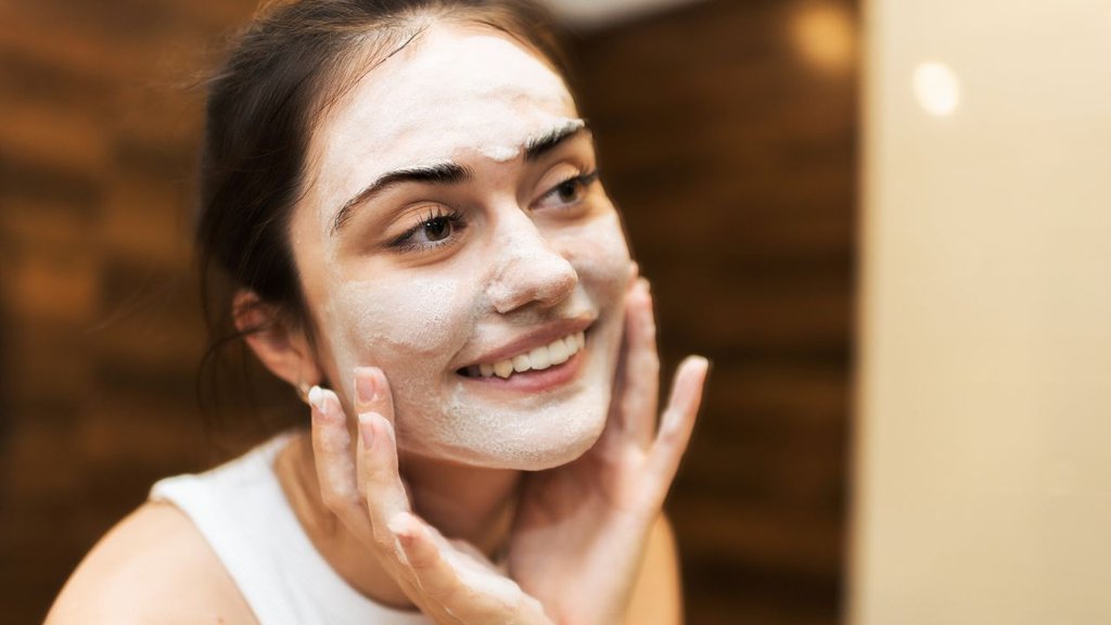 Korean Beauty Hacks | Rice Flour Face Pack | Natural Skincare