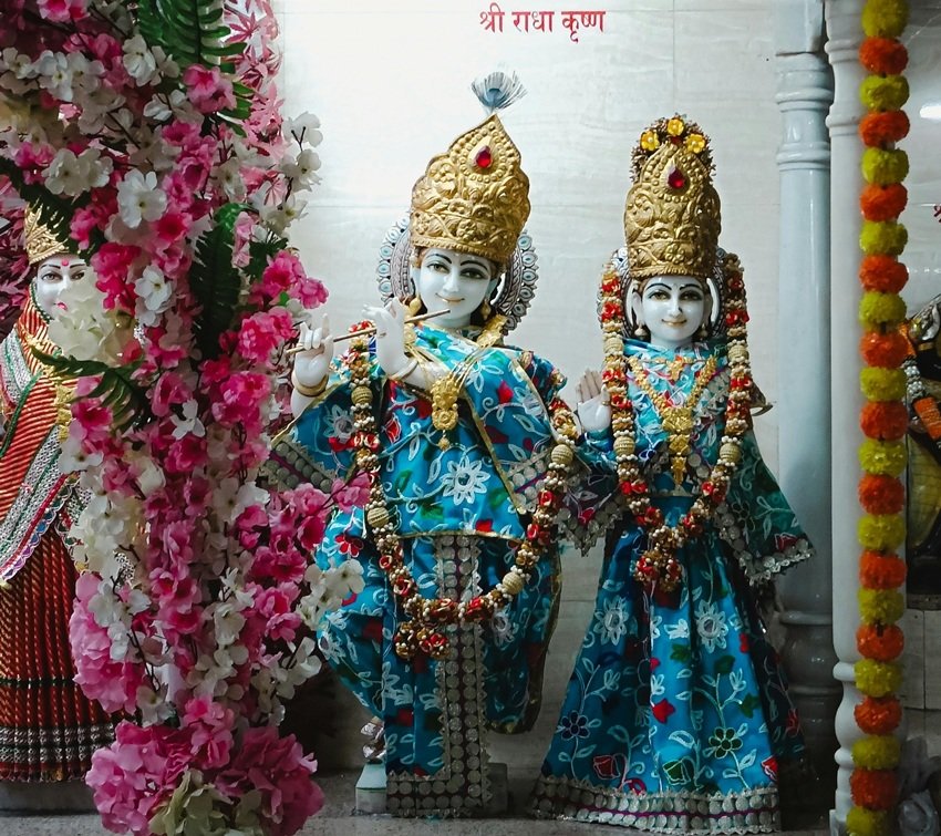 The Spiritual Essence of Lord Krishna 108 Names