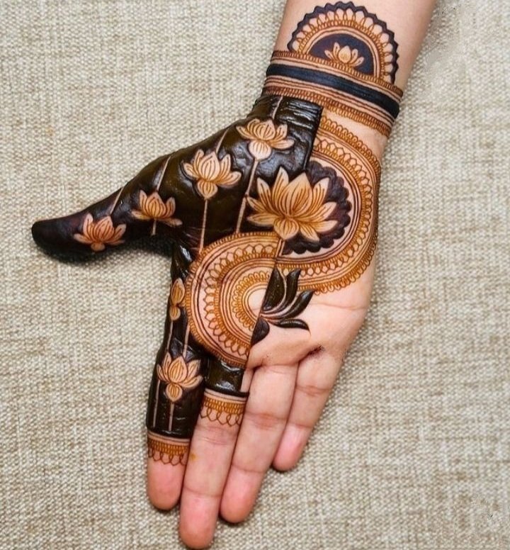 Traditional Janmashtami Mehndi