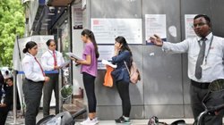 Dropbox वीजा प्रोग्राम खत्म करेगा अमेरिका, भारतीयों और छात्रों पर क्या होगा असर?