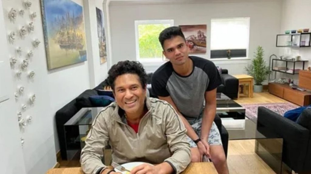 arjun tendulkar fitness, arjun tendulkar diet, arjun tendulkar daily routine, arjun tendulkar health, arjun Tendulkar height, arjun Tendulkar fitness and diet, arjun tendulkar food list, arjun tendulkar daily meal, Arjun Tendulkra Sanniya Chandhok