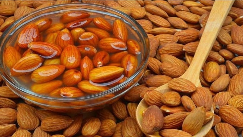 anti-inflammatory foods, health benefits if almonds, almonds health, healthy almonds, almond and healthy, almond, soaked almonds