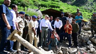 jammu kashmir cloudburst,kishtwar cloud burst