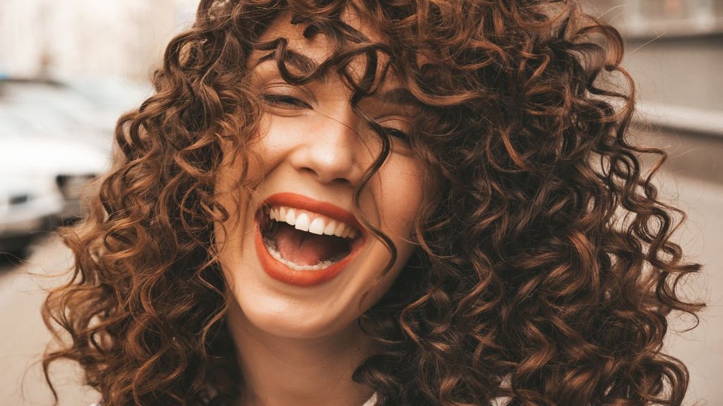 curly hair, curly hair care tips, Natural curly hair