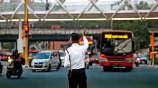 delhi traffic police |