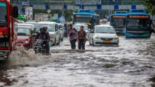 delhi waterlogging| delhi rain| rekha gupta
