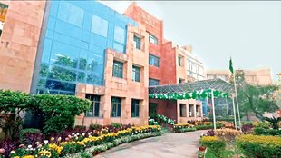 dps dwarka, dps news, bomb threat