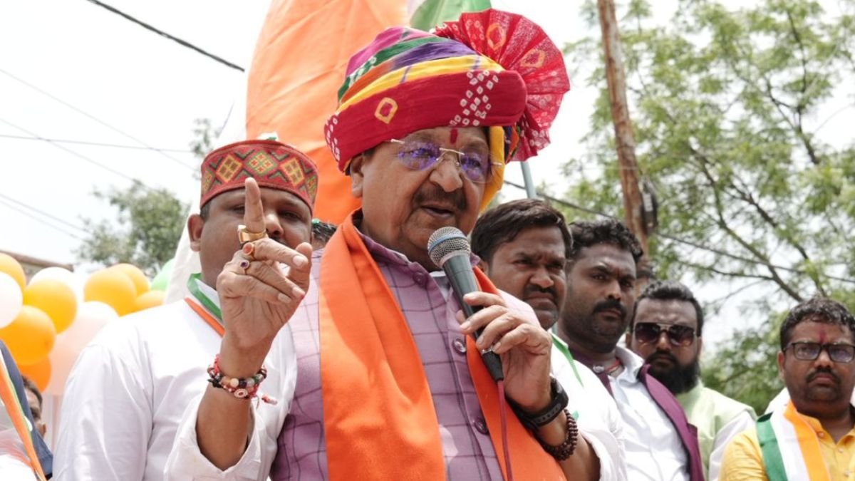 We got truncated independence in 1947 mp minister Kailash Vijayvargiya controversial statement -'1947 में मिली कटी-फटी आजादी', कैलाश विजयवर्गीय के बयान से मचा सियासी बवाल | Jansatta