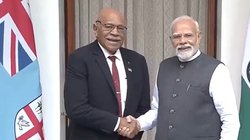फिजी के प्रधानमंत्री सिटिवेनी राबुका का पीएम मोदी ने हैदराबाद हाउस में किया स्वागत