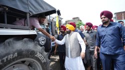 CM मान ने हेलीकॉप्टर राहत कार्यों में लगाया, खुद पूरी कैबिनेट के साथ फील्ड पर उतरे