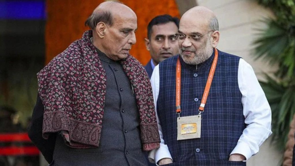 Amit Shah | Rajnath Singh | center