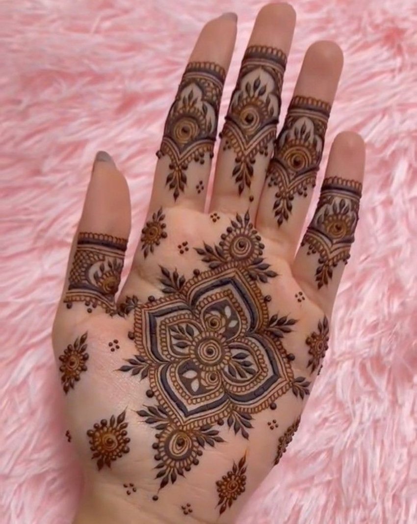 raksha-bandhan-punjabi-royal-front-hand-mehndi-design