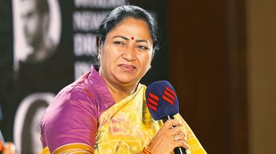 Rekha gupta, rekha gupta net worth, rekha gupta property