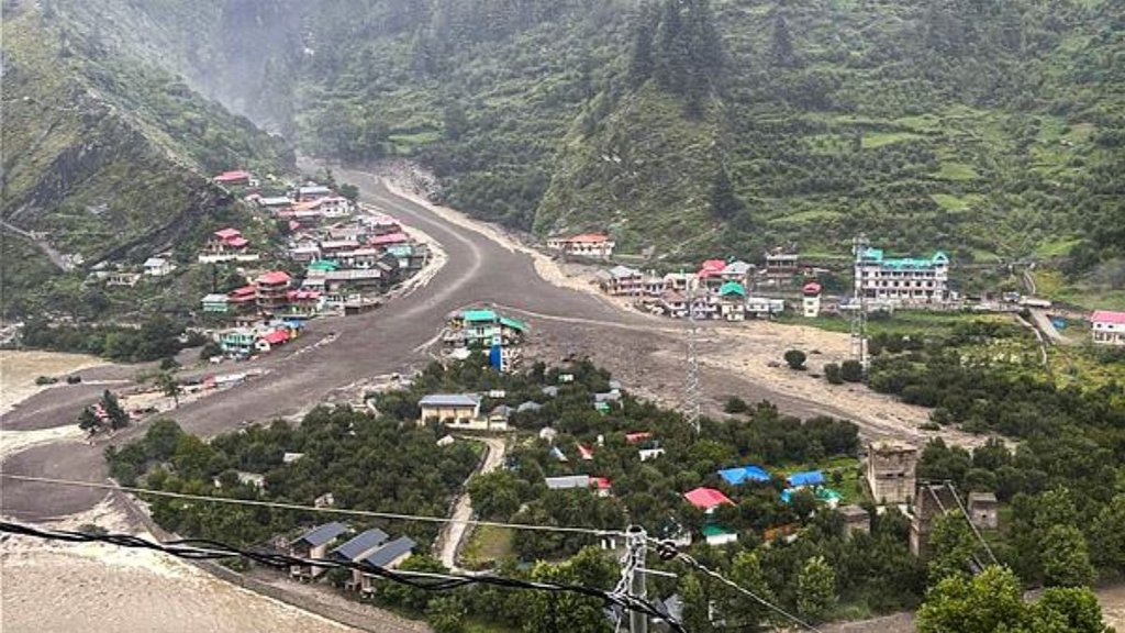 uttarkashi | dharali village | cloudburst |