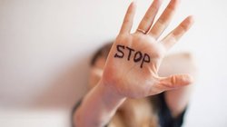 संपादकीय: महिलाओं के खिलाफ होने वाले अपराधों के लिए उन्हें ही ठहरा दिया जाता है जिम्मेदार, अहमदाबाद से आई खबर कर रही सभी को हैरान