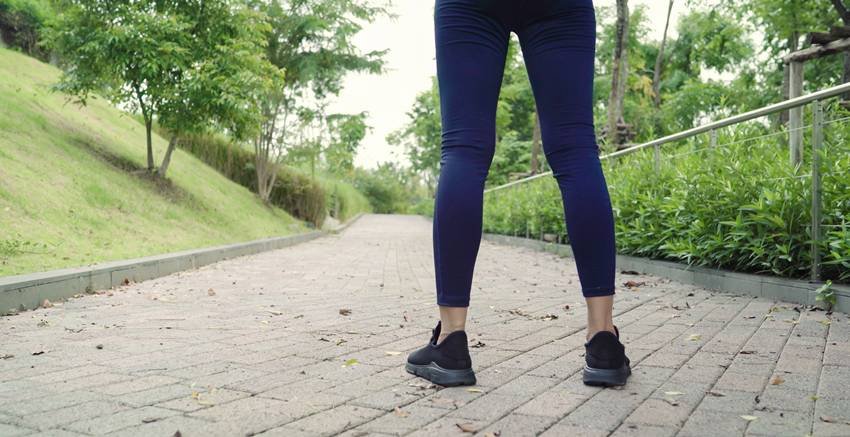 best walking patterns for seniors