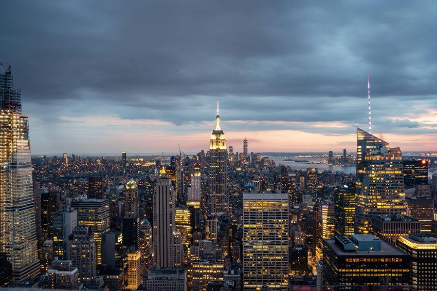 7 International Cities That Stay Awake Till Dawn
