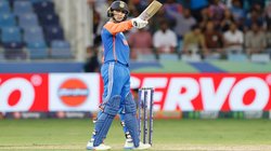 IND vs SL: अभिषेक ने पावरप्ले में किया ऐसा कमाल की टूटा सूर्यकुमार का यह रिकॉर्ड, रोहित-हेड समेत 4 बैटर की बराबरी की