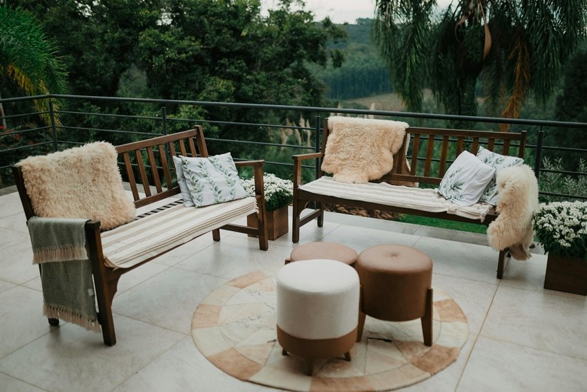 Add Life and Colour to Your Balcony with These Hacks