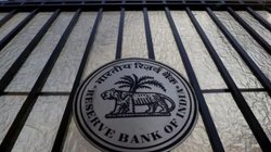 Bank Holiday Today: आज शनिवार को बैंक बंद है या खुले? जानें क्या आपके शहर में भी RBI ने दी है सरकारी छुट्टी, यहां चेक करें पूरी लिस्ट