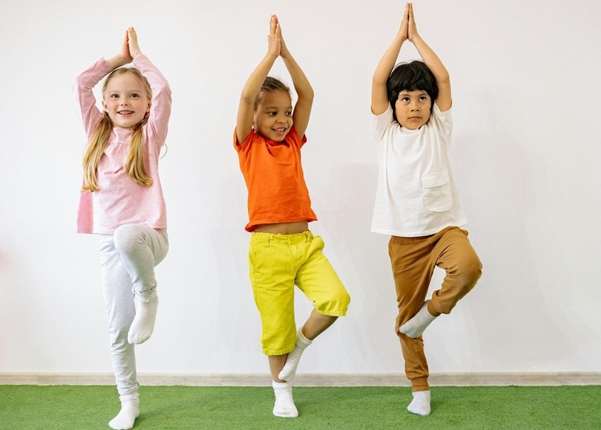 Best Eye Exercises for Children to Enhance Concentration and Recall