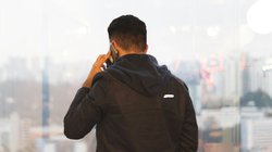 फोन में बार-बार कॉल ड्रॉप की आ रही दिक्कत? सेटिंग में करें एक छोटा सा बदलाव, आसानी से ठीक हो जाएगी नेटवर्क की समस्या