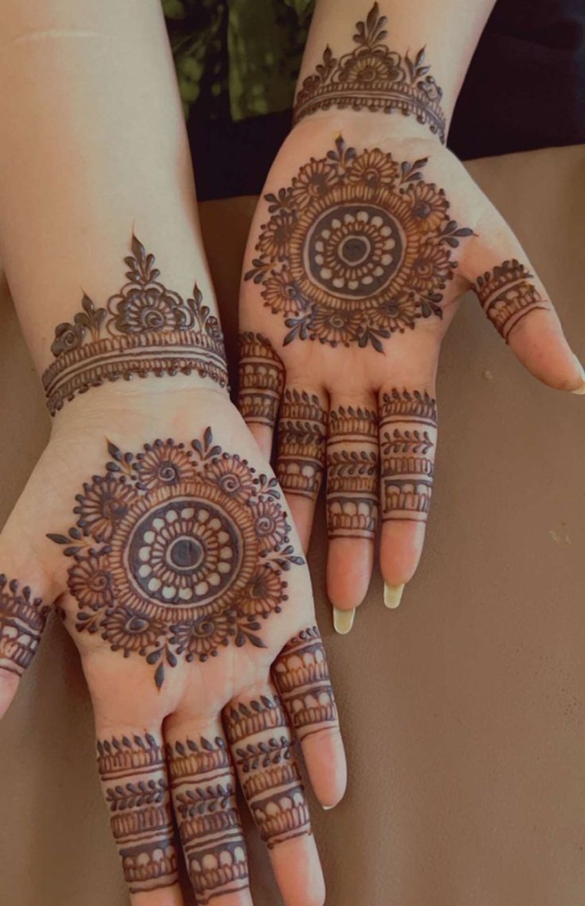 Celebrate Onam 2025 with Simple and Elegant 5 Minute Mehndi Ideas