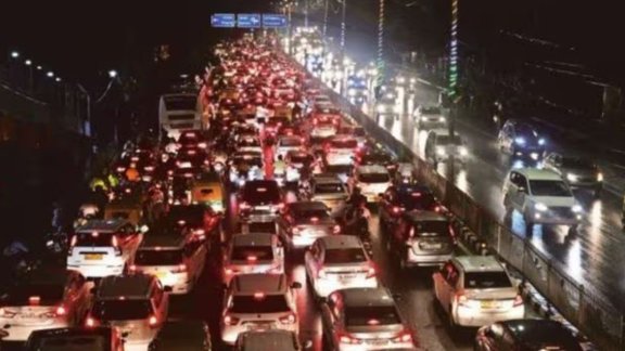 Central funds Delhi road infrastructure, Delhi Ring Road, Minister for Road Transport and Highways