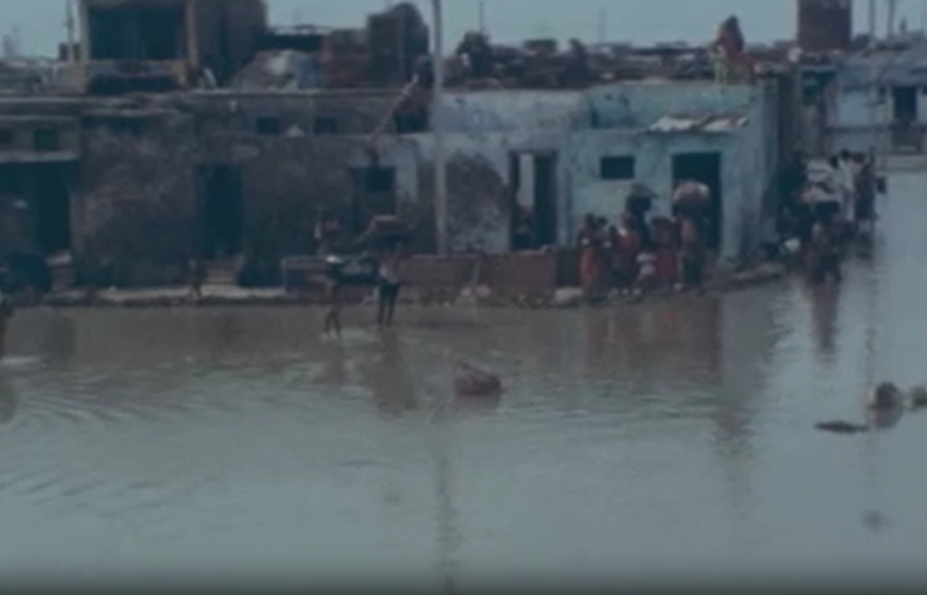 delhi flood evacuation