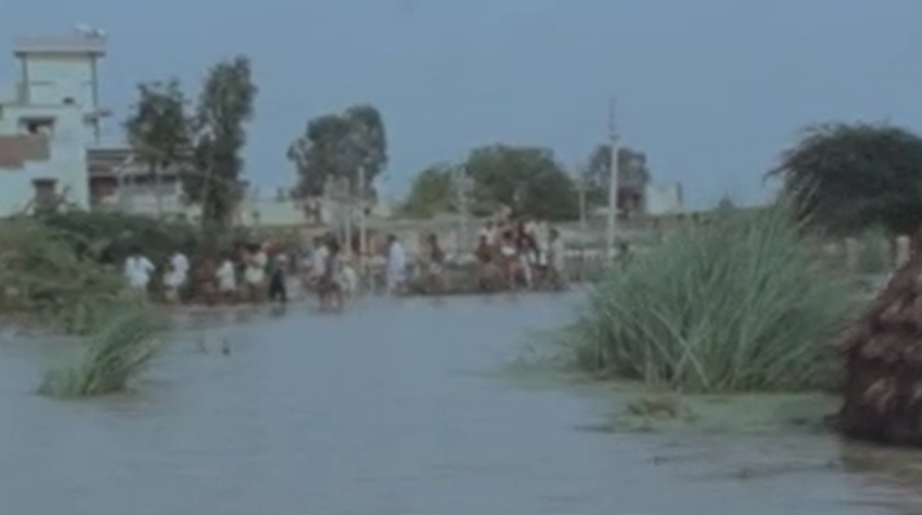 delhi flood 2025