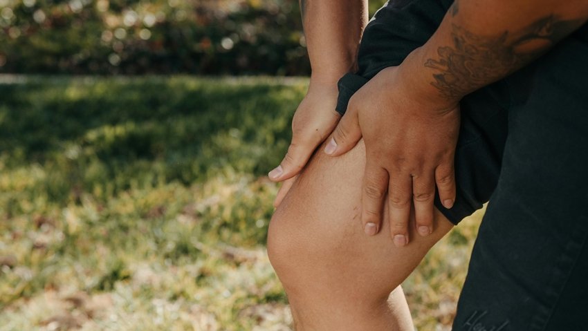 Does Drinking While Standing Cause Arthritis