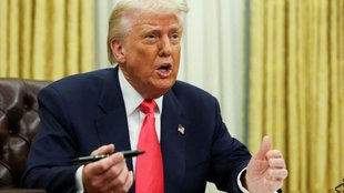 Kim Jong Un, China Parade, US China Relations