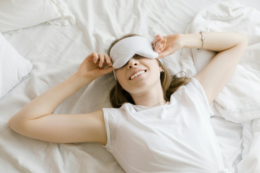 Easy Hacks to Instantly Improve Your Sleep