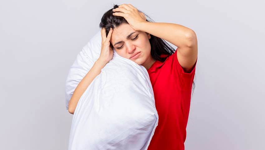  health risks of less sleep