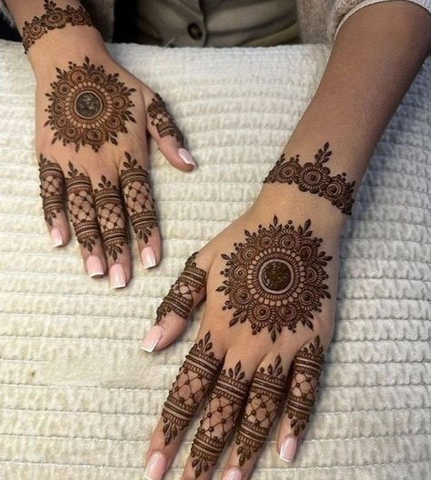Festive mehndi ideas 2025