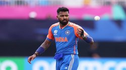 एशिया कप से पहले हार्दिक ने बदल डाला अपने बालों का रंग, इस स्टाइलिश लुक के लिए 10 में आप उन्हें देंगे कितना नंबर