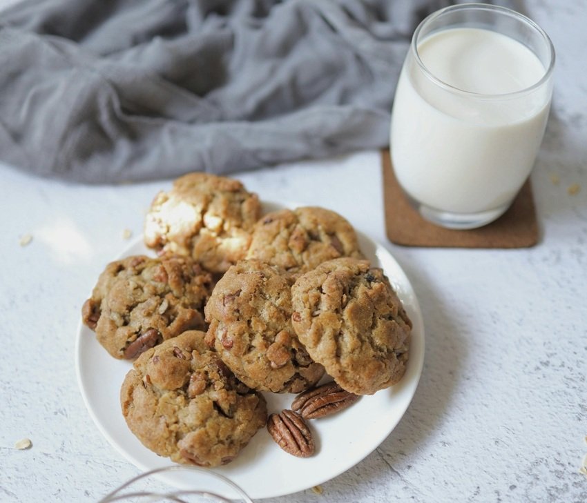 How to Drink Milk the Right Way for Better Digestion and Sound Sleep