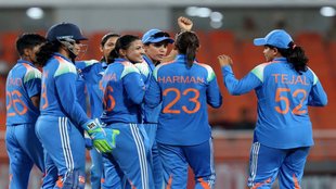 INDW vs AUSW, India Women vs Australia Women, Smriti Mandhana, Smriti Mandhana hundred, Smriti Mandhana century, Ind vs Aus, Harmanpreet Kaur