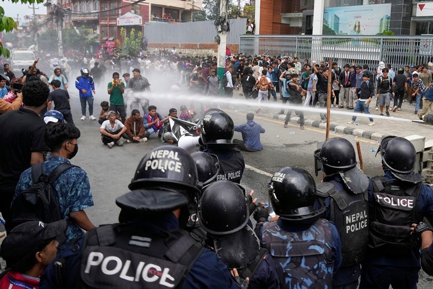 Social media restrictions Nepal
