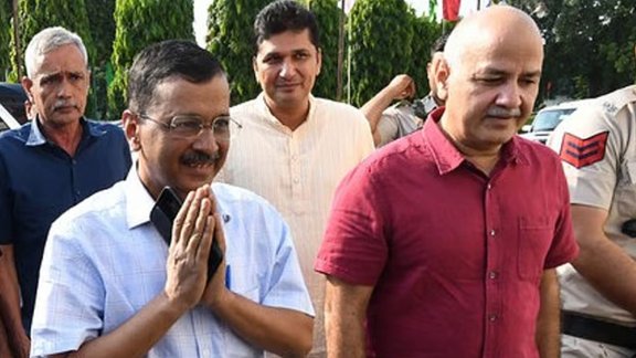 Kejriwal, Sisodia, delhi news