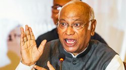 ‘प्रधानमंत्री मोदी देश के दुश्मन हैं’, डोनाल्ड ट्रंप से दोस्ती को लेकर कांग्रेस अध्यक्ष खड़गे ने बोला बड़ा हमला
