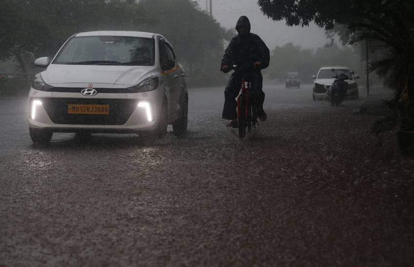  Mumbai heavy rains Image