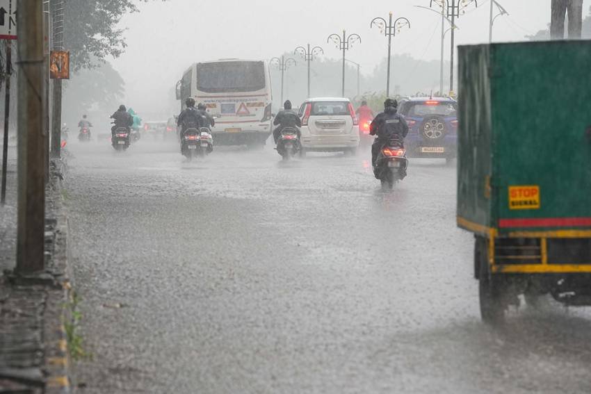  Mumbai monorail halted