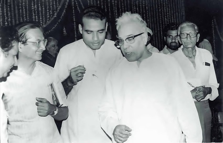 Narendra Modi India tour at 17