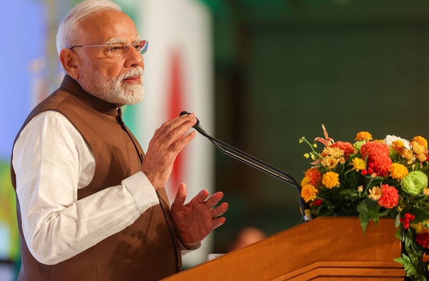 Narendra Modi favorite food Makhana