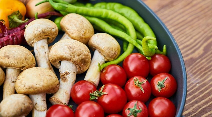 strengthen bones naturally
