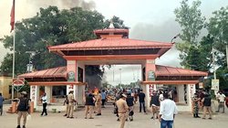 श्रीलंका से नेपाल तक जनविद्रोह, सत्ता और राजनेताओं के खिलाफ क्यों उबल रहा युवाओं का गुस्सा?