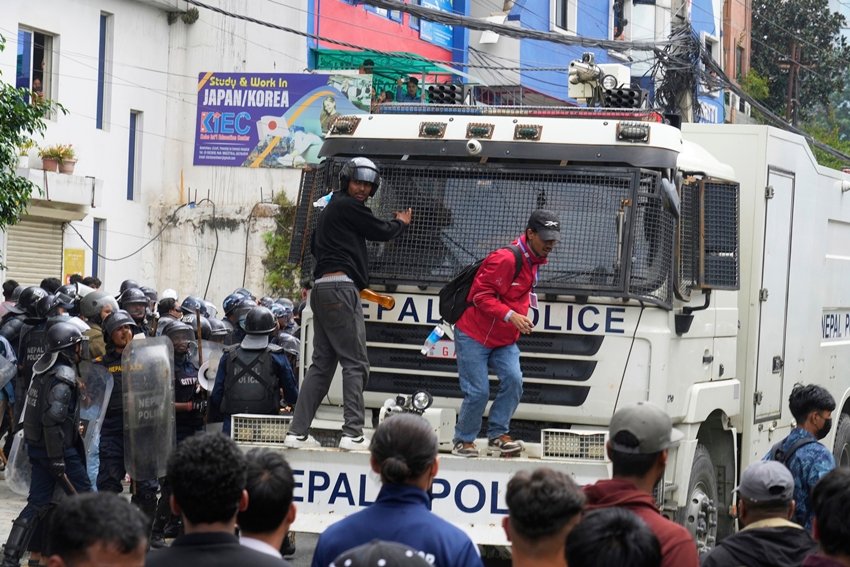 KP Oli government protests