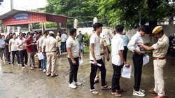 इस राज्य में पुलिस सब इंस्पेक्टर भर्ती परीक्षा स्थगित, जल्द नई तारीख का होगा ऐलान