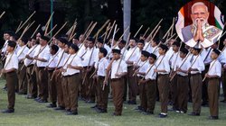 निस्वार्थ सेवा की भावना और अनुशासन RSS की असली ताकत: प्रधानमंत्री नरेंद्र मोदी